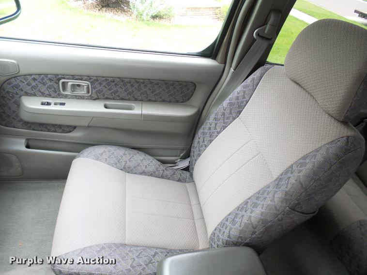 image for item DC6447 2001 Nissan Xterra SUV