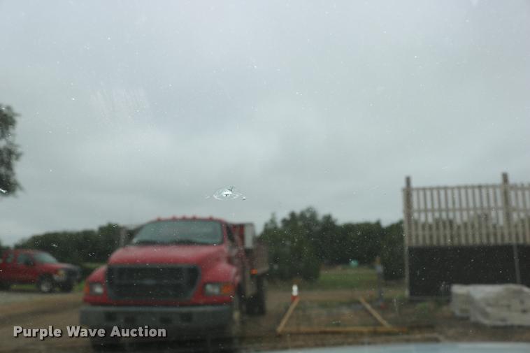 image for item DD0239 2003 Chevrolet Silverado 2500HD pickup truck