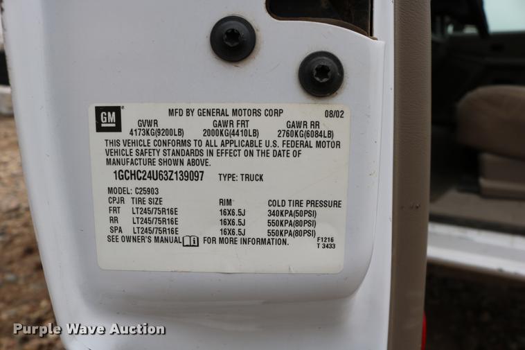 image for item DD0239 2003 Chevrolet Silverado 2500HD pickup truck