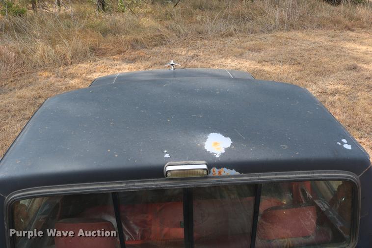 image for item DD0242 1992 Ford F150 pickup truck