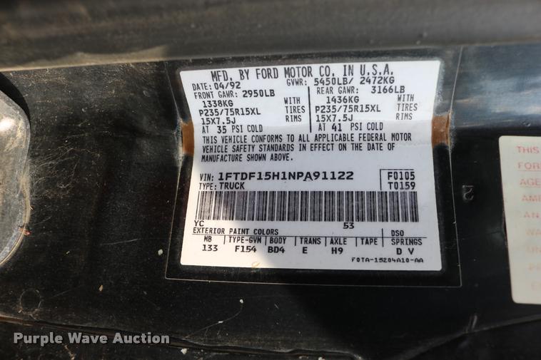 image for item DD0242 1992 Ford F150 pickup truck