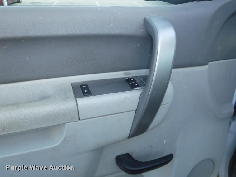 image for item DD0858 2012 Chevrolet Silverado 2500HD pickup truck