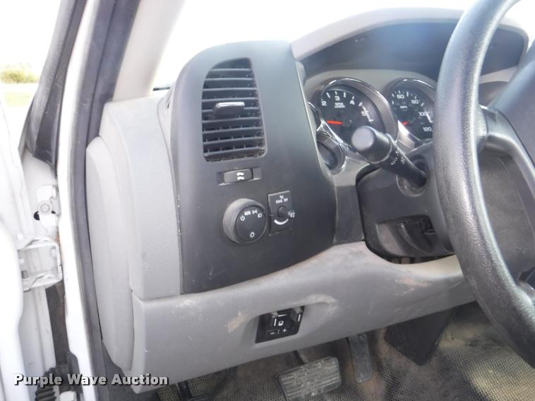 image for item DD0858 2012 Chevrolet Silverado 2500HD pickup truck