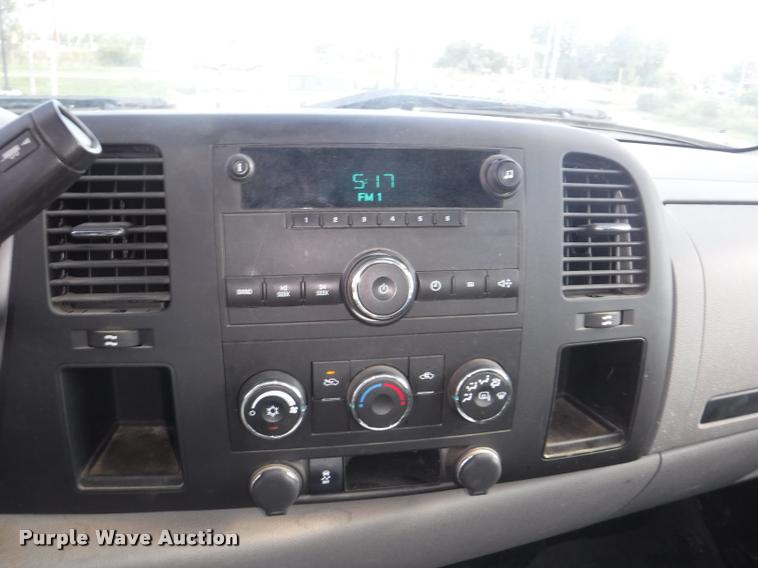 image for item DD0858 2012 Chevrolet Silverado 2500HD pickup truck