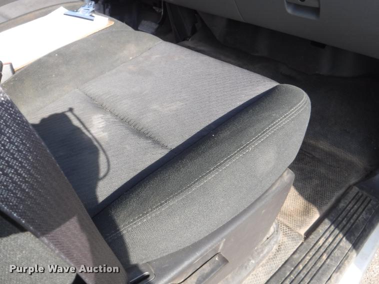 image for item DD0858 2012 Chevrolet Silverado 2500HD pickup truck