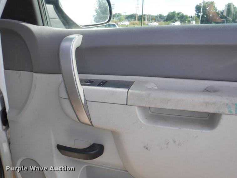 image for item DD0858 2012 Chevrolet Silverado 2500HD pickup truck