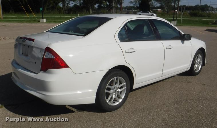 image for item DD0859 2010 Ford Fusion