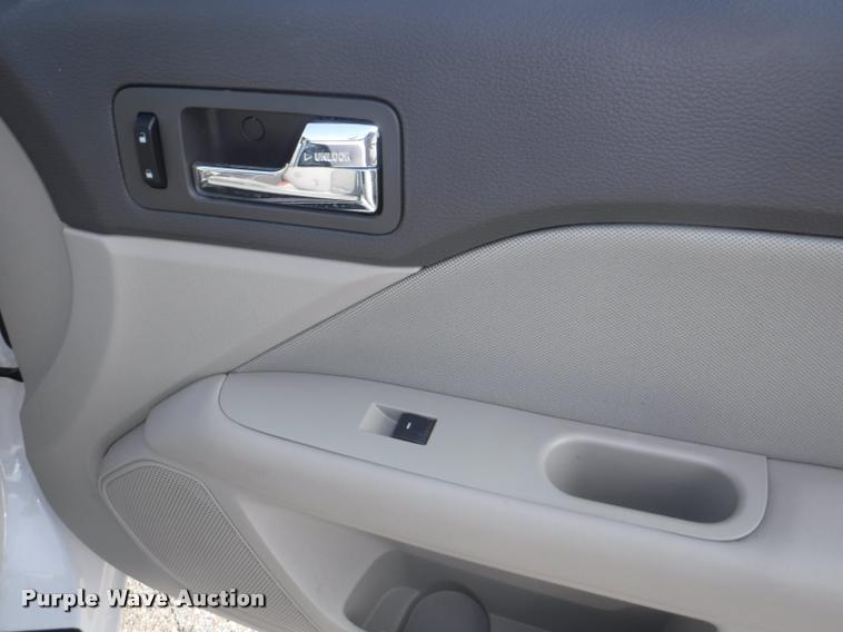 image for item DD0859 2010 Ford Fusion