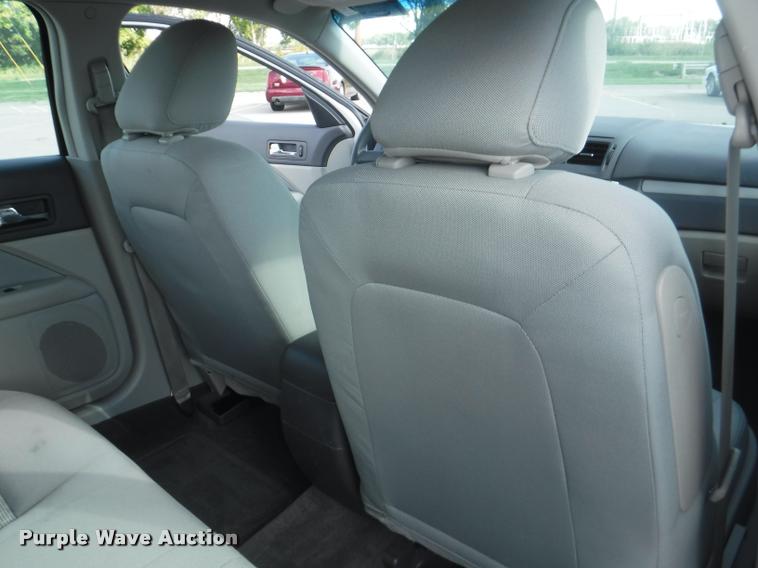 image for item DD0859 2010 Ford Fusion