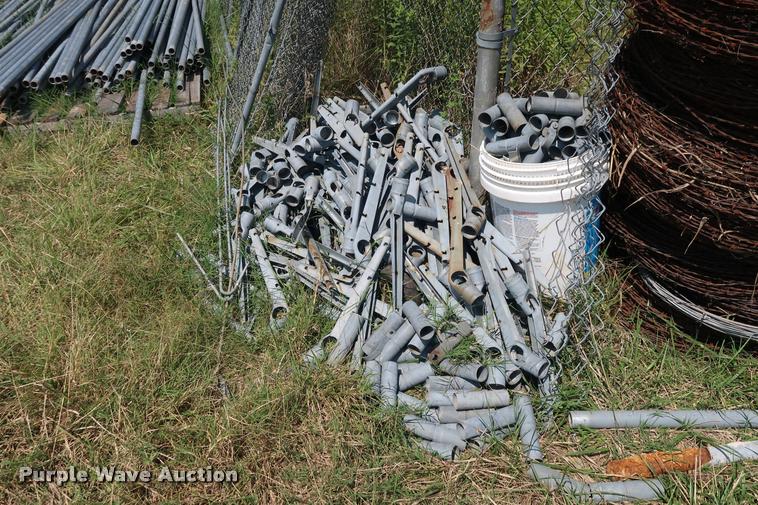 image for item DD1683 Fencing materials