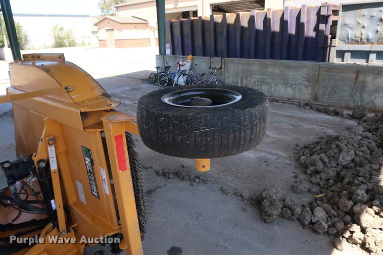 image for item DD2247 Alamo FLN15 batwing rotary mower