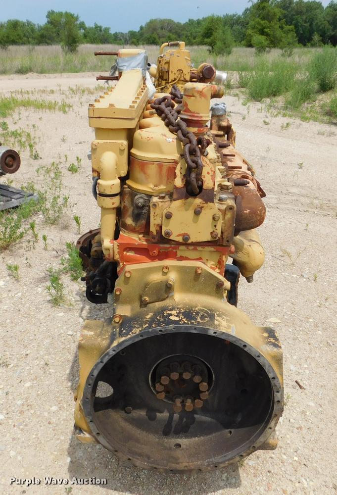 image for item DE9764 Caterpillar 3406 six cylinder diesel engine core
