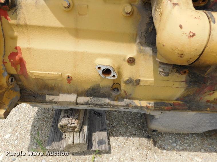image for item DE9764 Caterpillar 3406 six cylinder diesel engine core