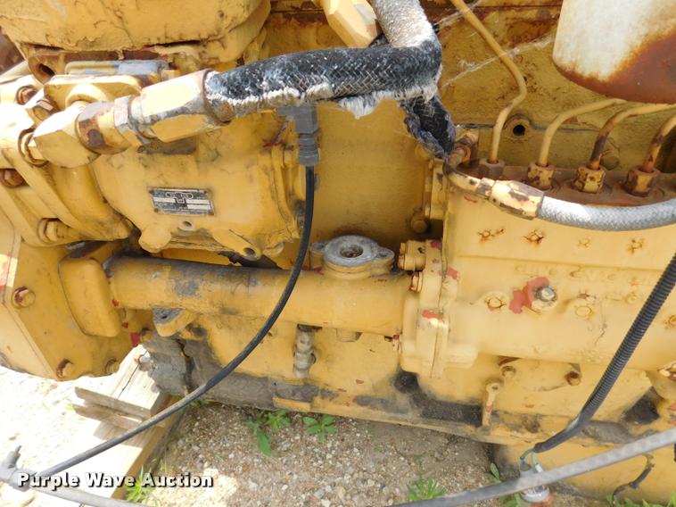 image for item DE9766 Caterpillar 3406 six cylinder turbo diesel engine core