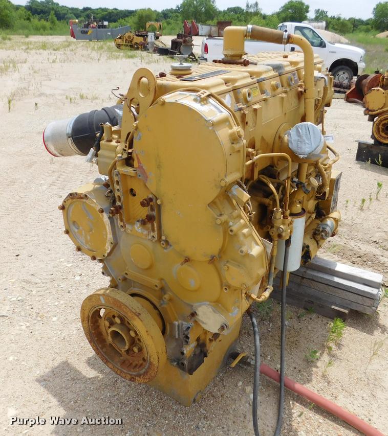 image for item DE9767 Caterpillar 3406 six cylinder turbo diesel engine core