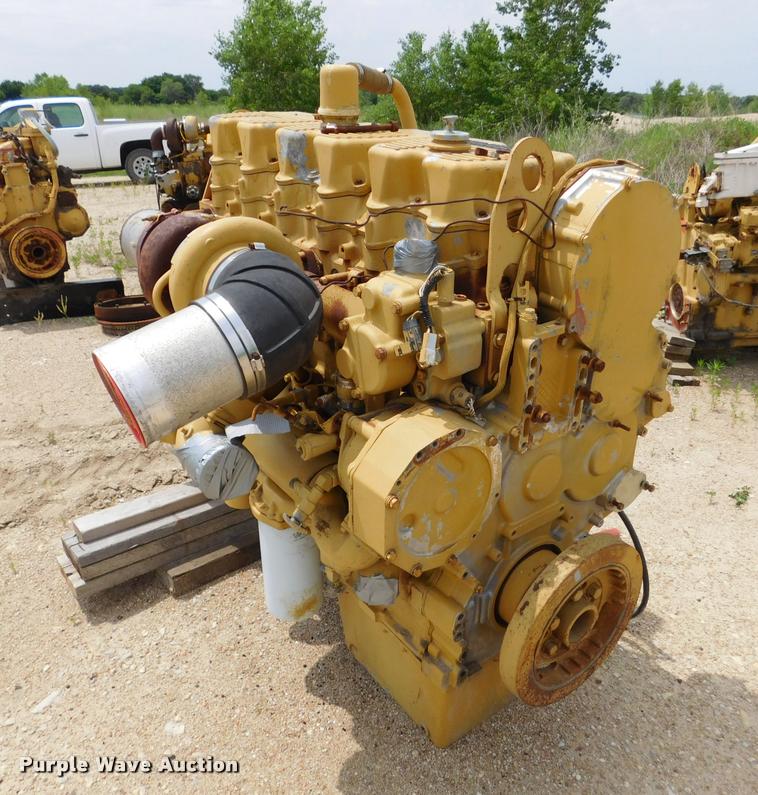 image for item DE9767 Caterpillar 3406 six cylinder turbo diesel engine core