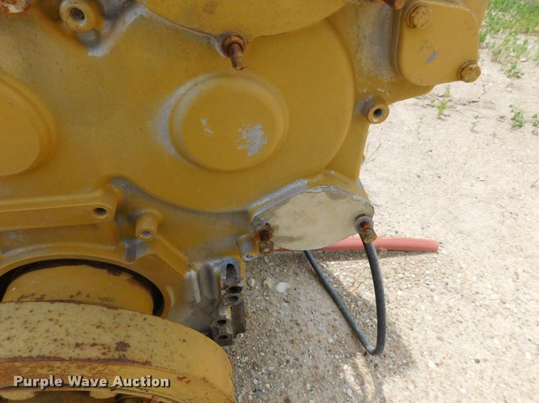 image for item DE9767 Caterpillar 3406 six cylinder turbo diesel engine core