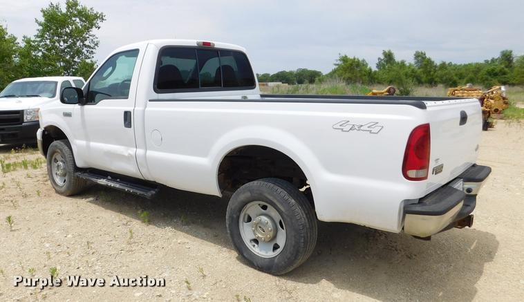 image for item DE9771 2006 Ford F250 Super Duty pickup truck