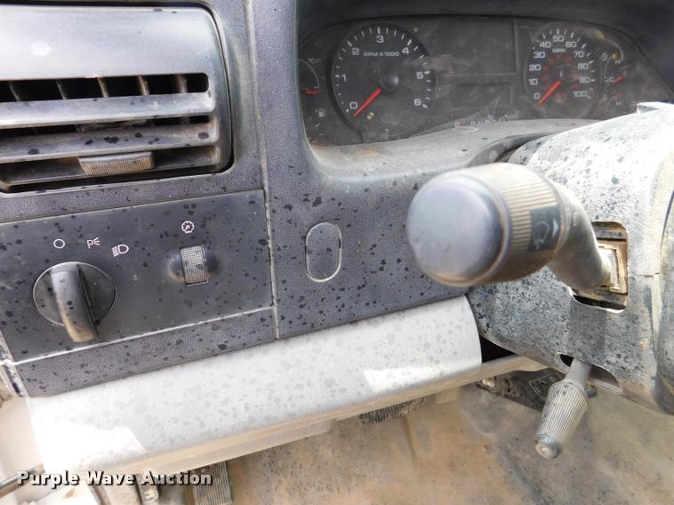 image for item DE9771 2006 Ford F250 Super Duty pickup truck