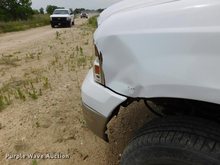 image for item DE9771 2006 Ford F250 Super Duty pickup truck