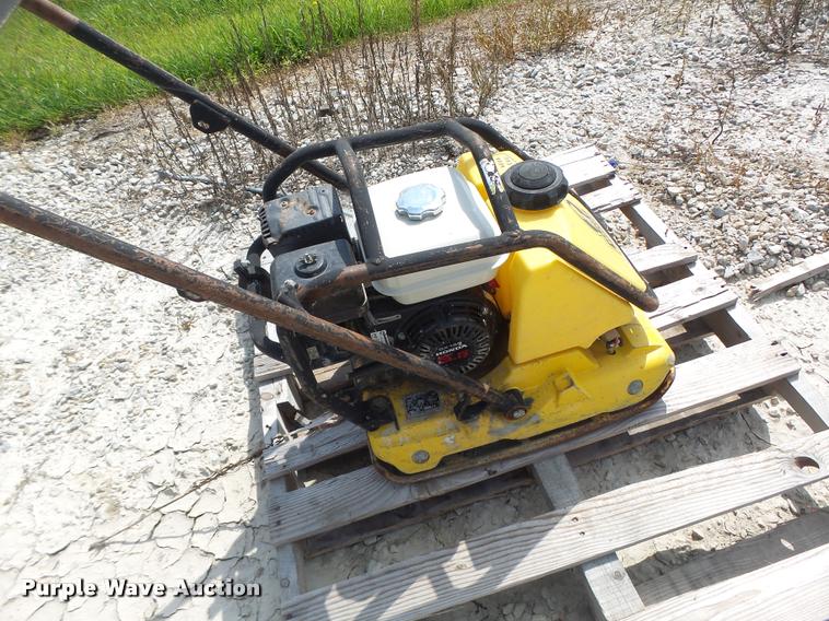 image for item DF9364 Wacker WP1550AW vibratory plate compactor