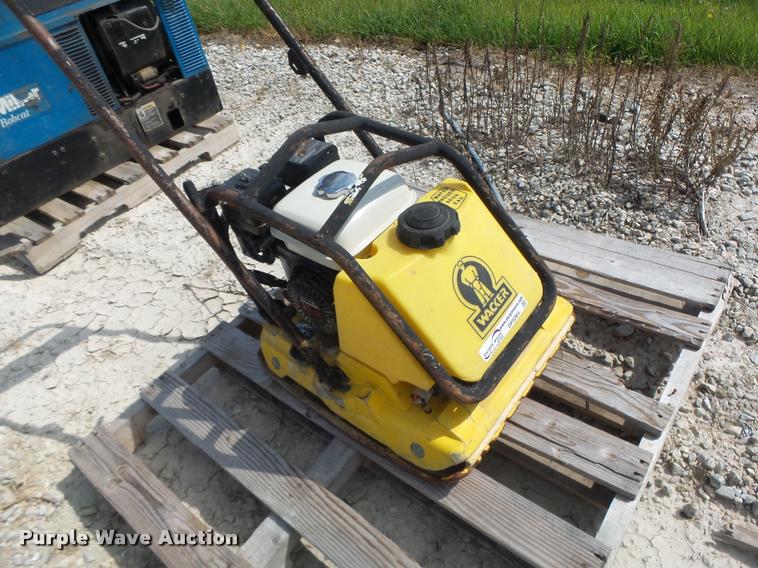 image for item DF9364 Wacker WP1550AW vibratory plate compactor