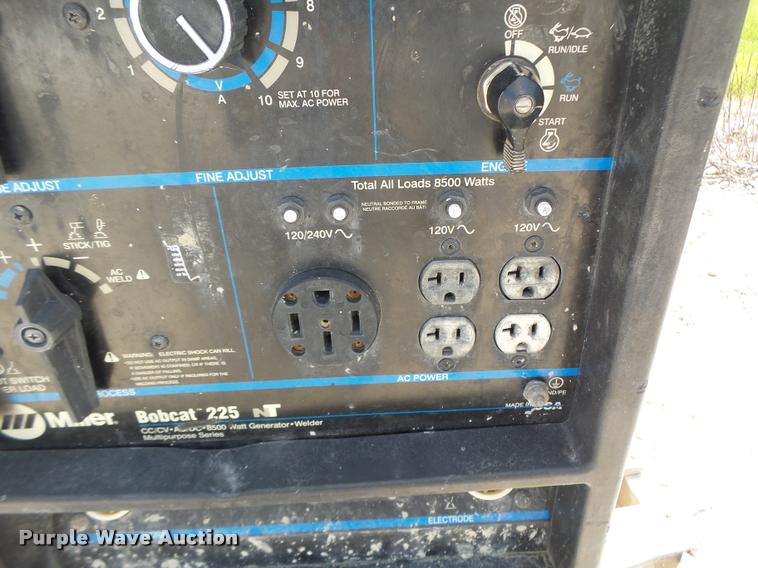 image for item DF9365 Miller Bobcat 225NT welder/generator