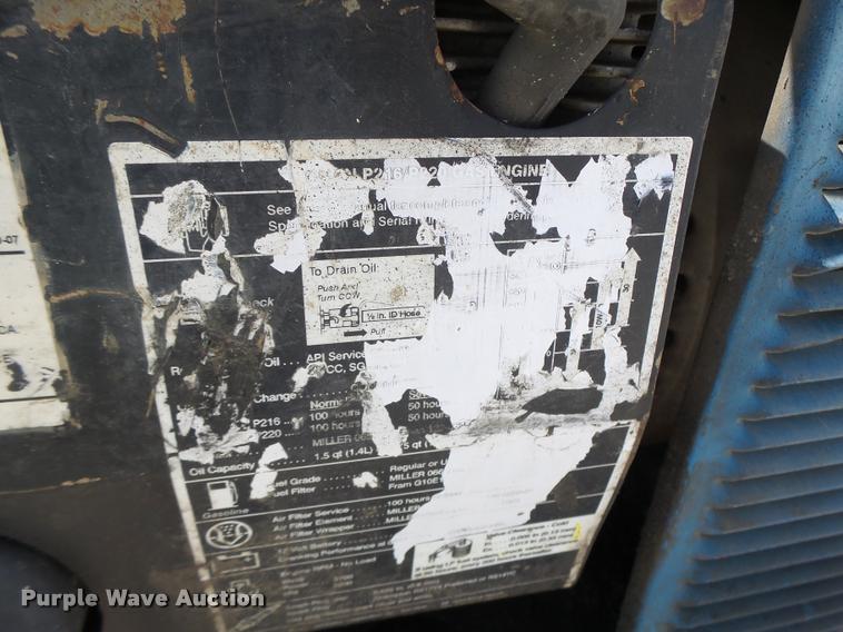 image for item DF9365 Miller Bobcat 225NT welder/generator