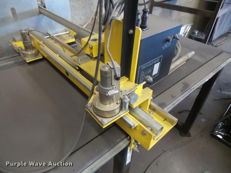 image for item DK9298 Esab Silhouette 500 cantilever optical tracing machine