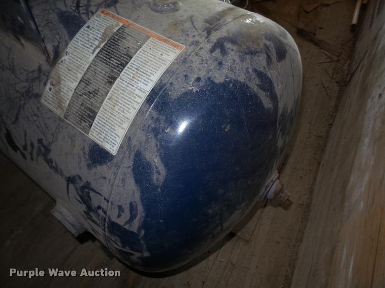 image for item DK9319 AMP air compressor