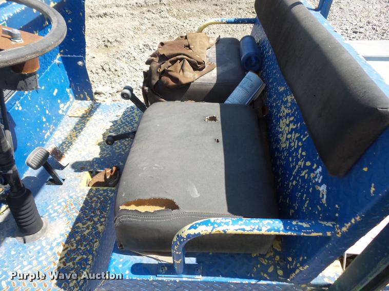 image for item DK9321 2000 Cushman Titan 3000 utility cart