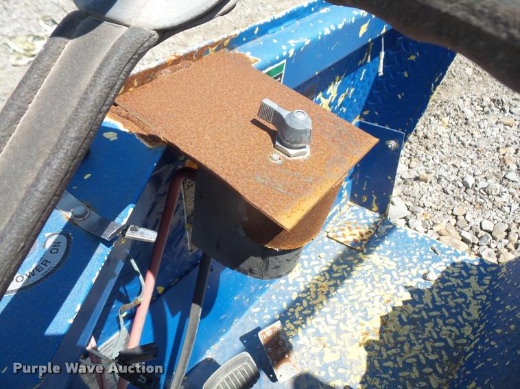 image for item DK9321 2000 Cushman Titan 3000 utility cart