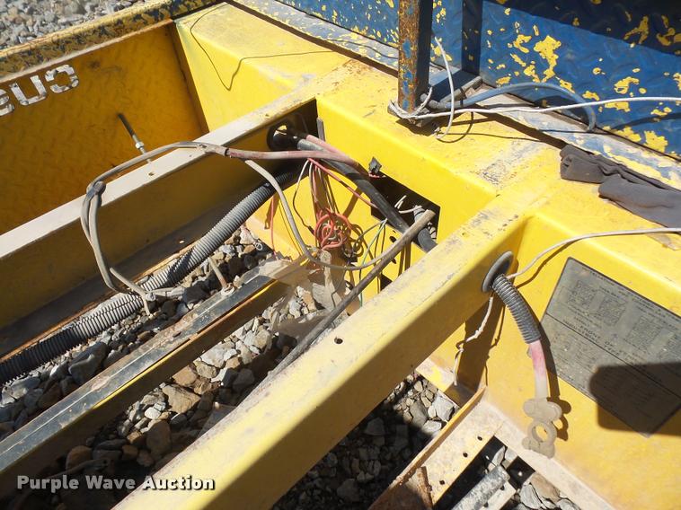 image for item DK9321 2000 Cushman Titan 3000 utility cart