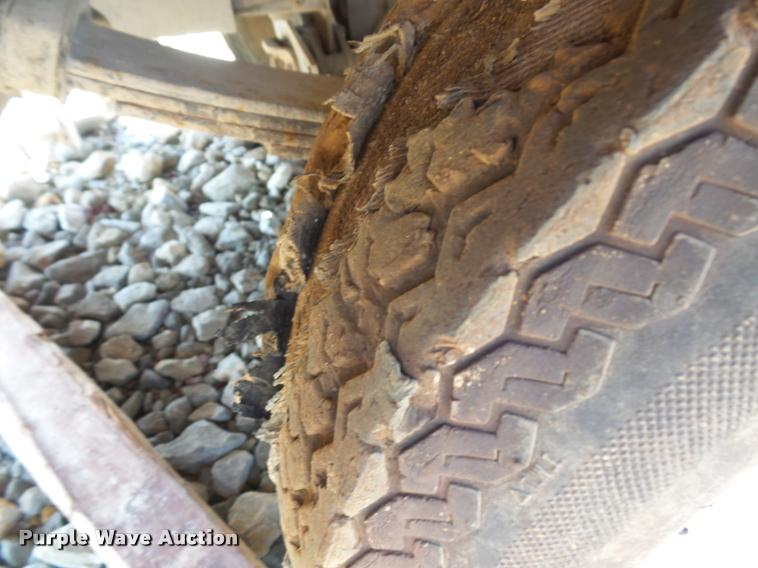 image for item DK9321 2000 Cushman Titan 3000 utility cart