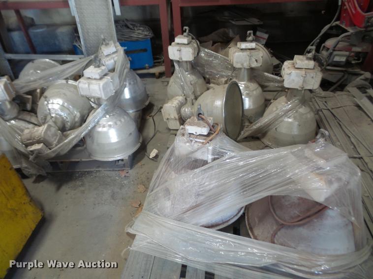 image for item DK9327 (12) shop lights