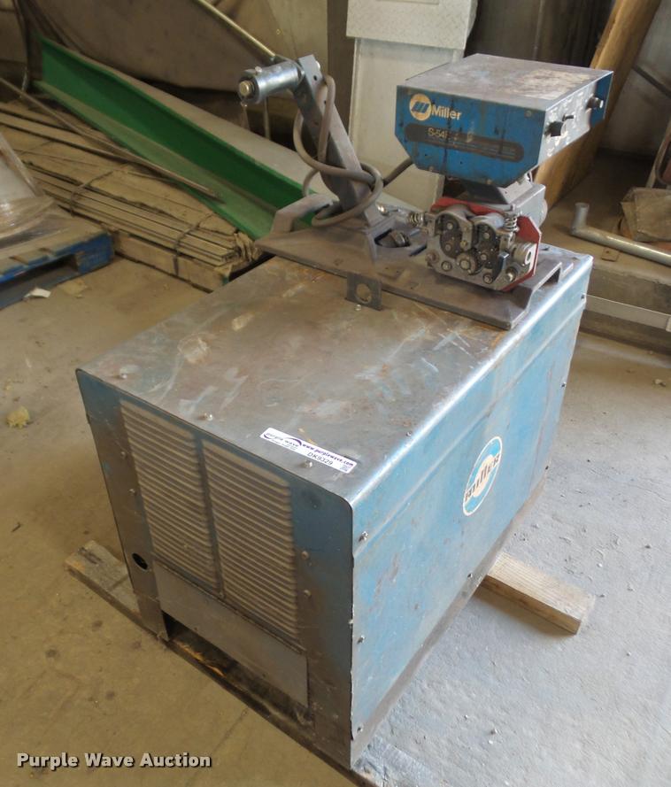 image for item DK9329 Miller Deltaweld 450 DC arc welder