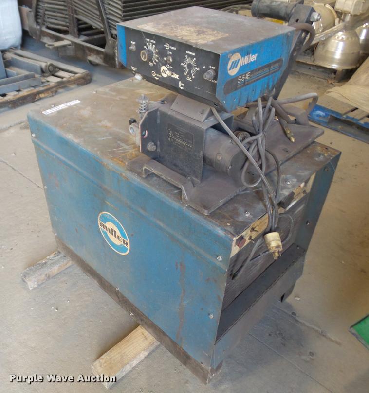 image for item DK9329 Miller Deltaweld 450 DC arc welder