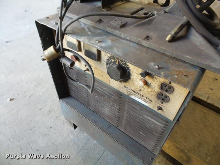 image for item DK9329 Miller Deltaweld 450 DC arc welder