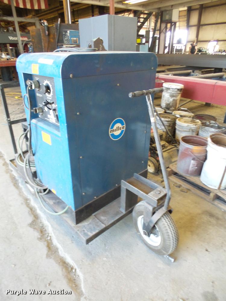 image for item DK9330 Miller 33A/BP tig welder