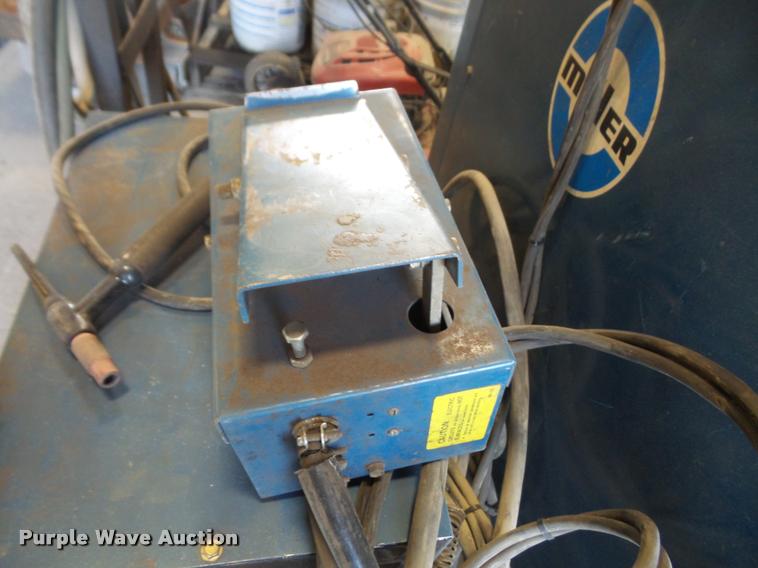 image for item DK9330 Miller 33A/BP tig welder