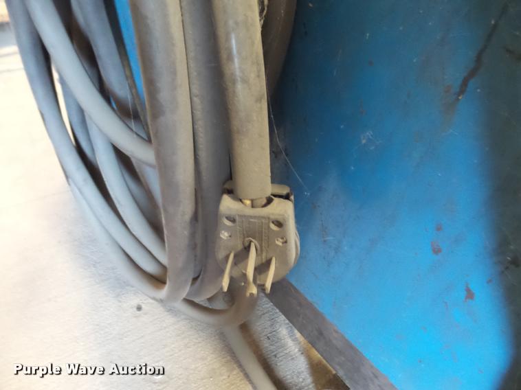 image for item DK9332 Miller Deltaweld 651 DC arc welder