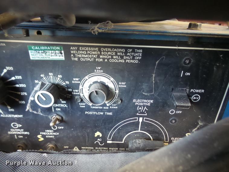 image for item DK9333 Miller Syncrowave 250 AC/DC arc welder