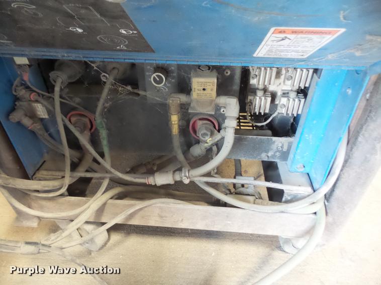 image for item DK9333 Miller Syncrowave 250 AC/DC arc welder
