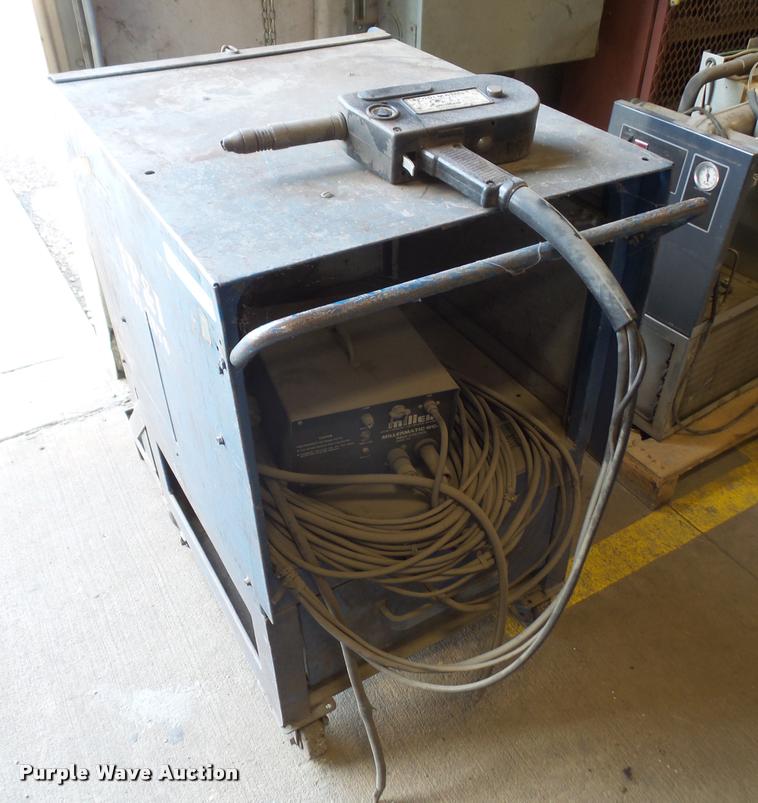 image for item DK9335 Miller Millermatic WC-1 weld control with feeder gun