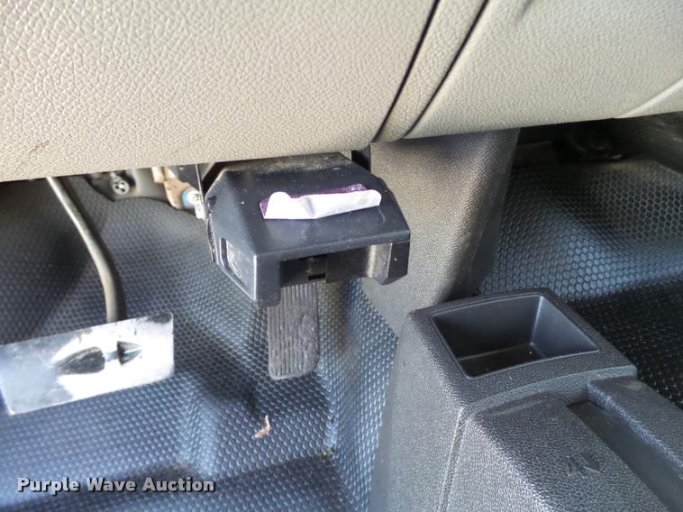 image for item DL9030 2013 Chevrolet Silverado 2500 HD Crew Cab pickup truck