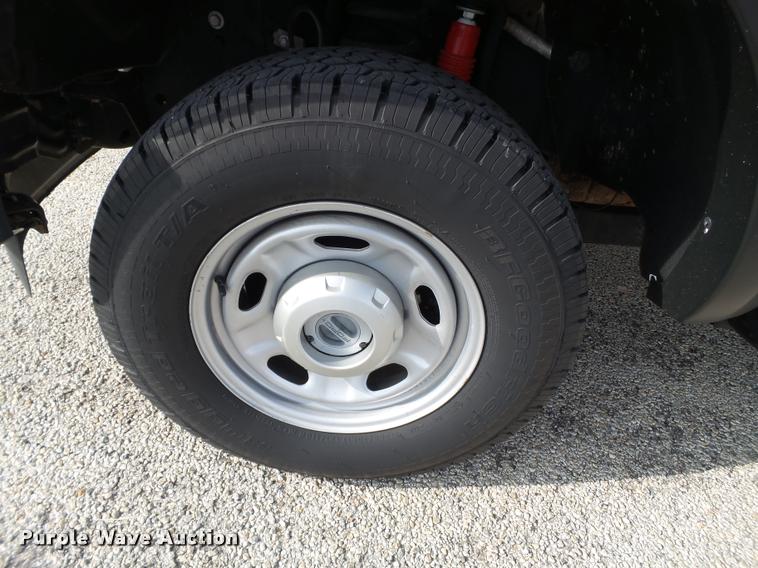 image for item DL9032 2014 Ford F250 Super Duty SuperCab flatbed pickup truck