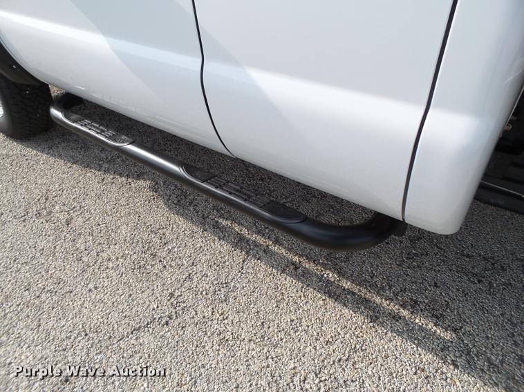 image for item DL9032 2014 Ford F250 Super Duty SuperCab flatbed pickup truck