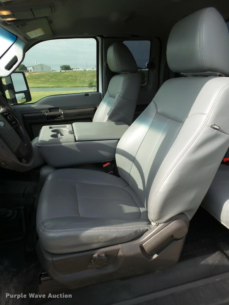 image for item DL9032 2014 Ford F250 Super Duty SuperCab flatbed pickup truck