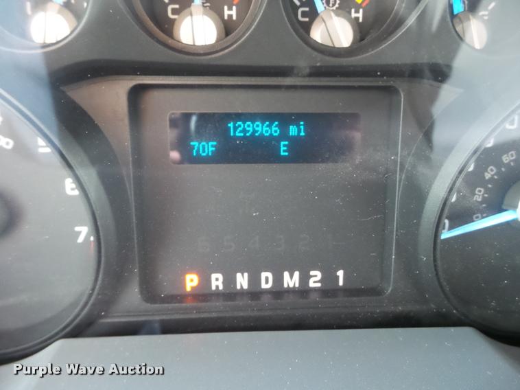 image for item DL9032 2014 Ford F250 Super Duty SuperCab flatbed pickup truck