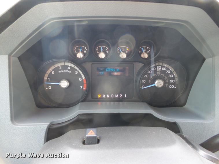 image for item DL9032 2014 Ford F250 Super Duty SuperCab flatbed pickup truck